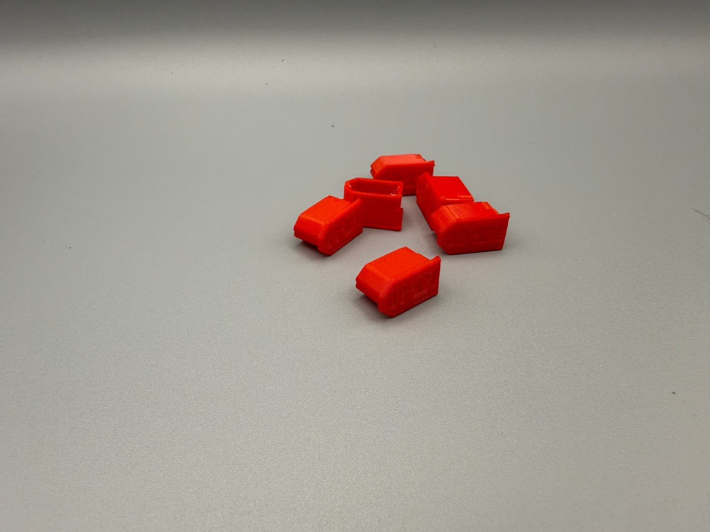 3D-Printed TPU-95 XT-60 Battery Caps - 12 Pack